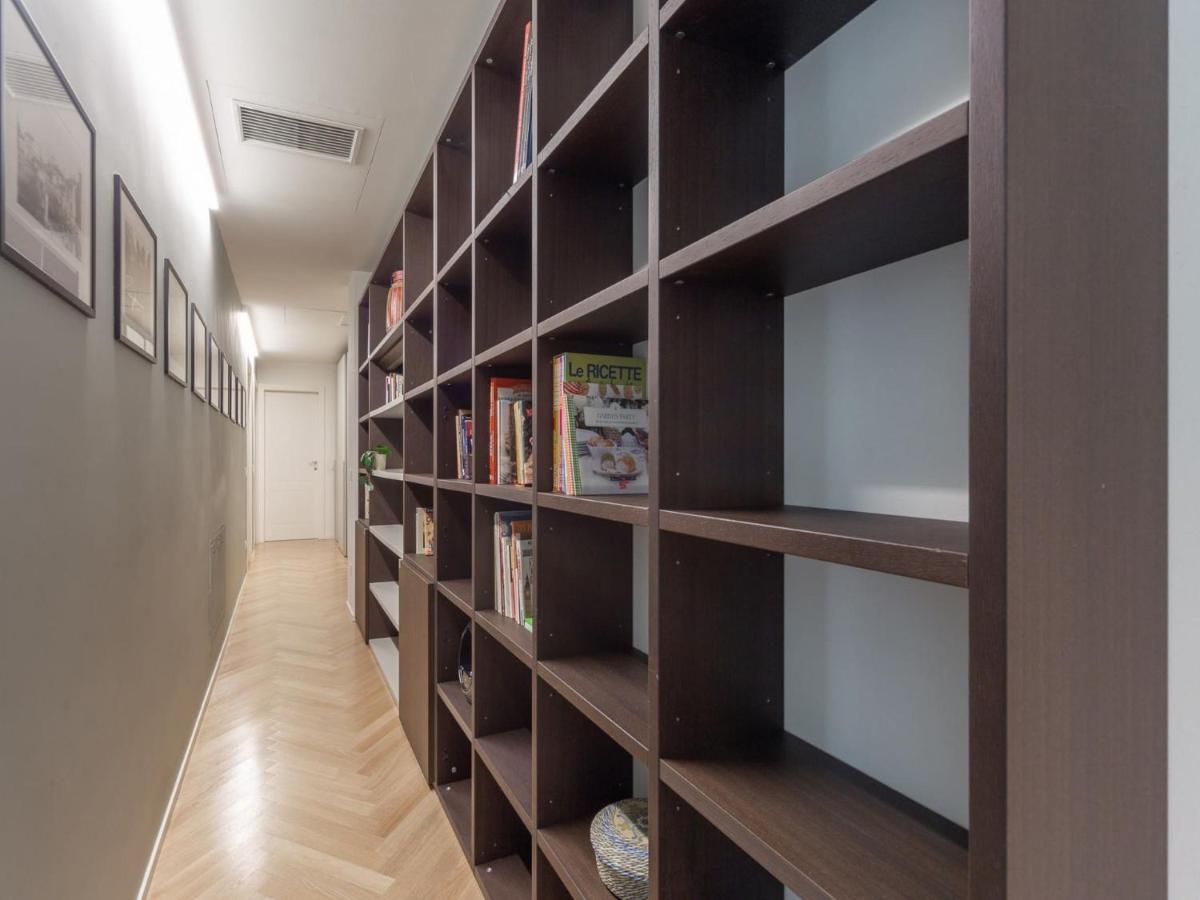The Best Rent - Spacious Three-Bedroom Apartment With Terrace Milão Exterior foto