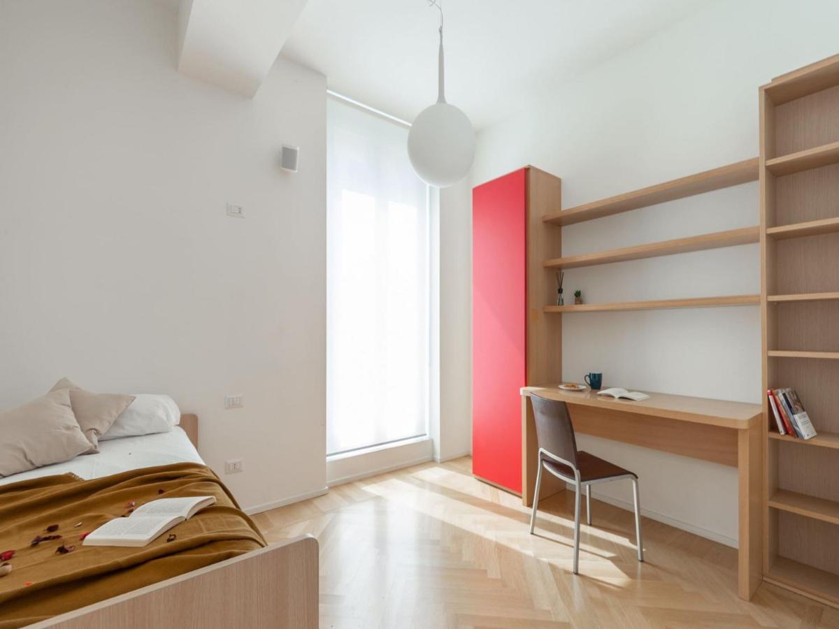 The Best Rent - Spacious Three-Bedroom Apartment With Terrace Milão Exterior foto