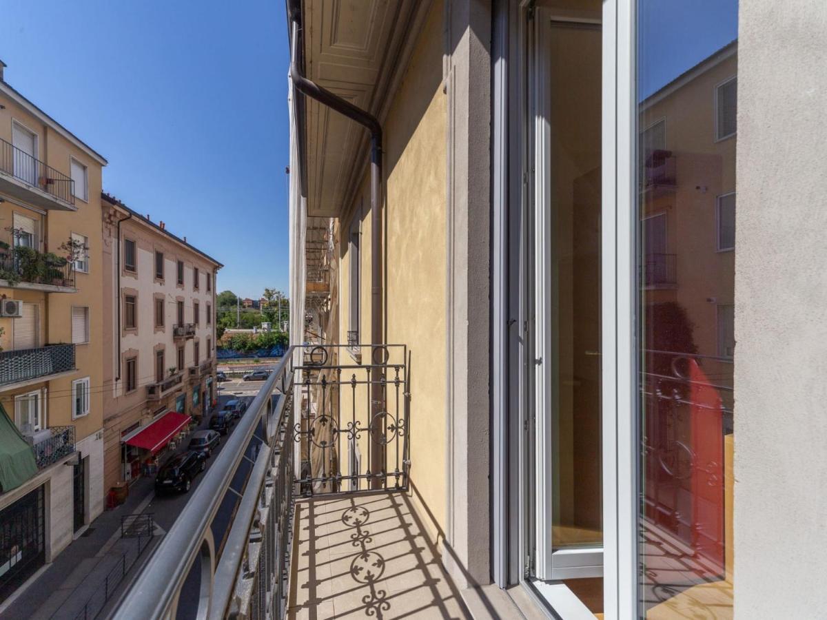 The Best Rent - Spacious Three-Bedroom Apartment With Terrace Milão Exterior foto